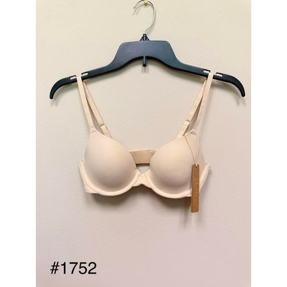 SKIMS FITS EVERYBODY T-Shirt Bra - Sand Size 32B NWT #1752